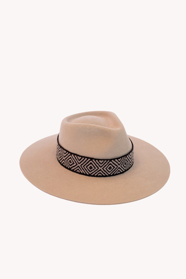 light beige western style Peruvian hat